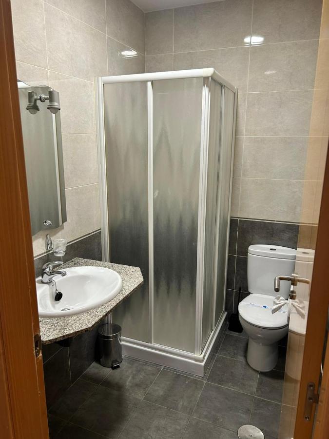Hostal Restaurante Aqua Ourense Luaran gambar